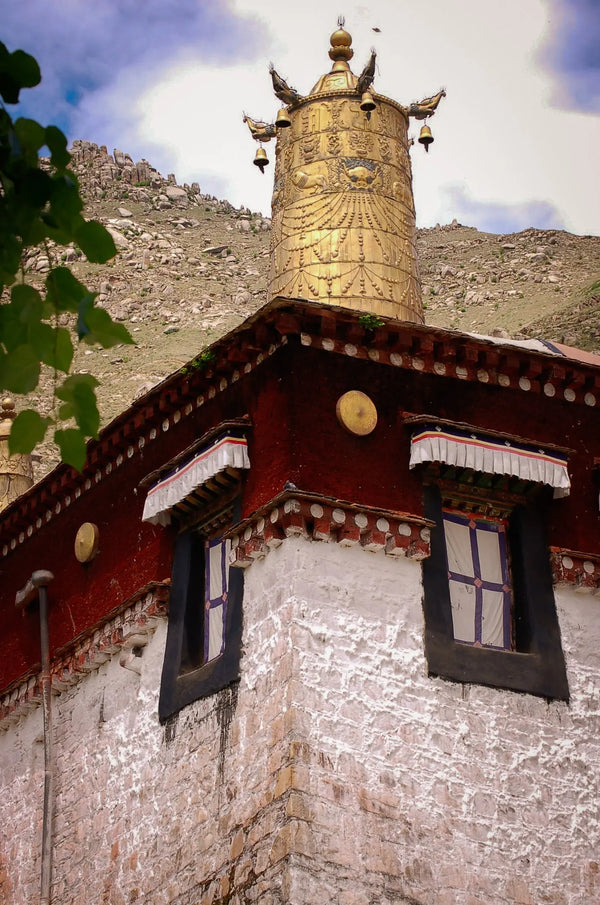 (གངས་རི་ཐང་ཀ།) ("Gangri Thangka"): Celestrial Splendor Giclee / Colored / 5 x 7 Tracy McCrackin Photography Wall art - Tracy McCrackin Photography
