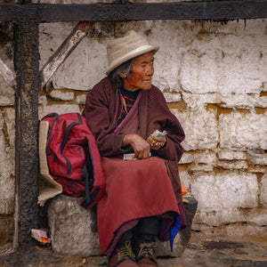 སྤྱི་མོ་ཆེན་པོ། (Jyi Mo Chenpo): Glimpses of Communion Giclee / Colored / 5 x 7 Tracy McCrackin Photography Wall art - Tracy McCrackin Photography