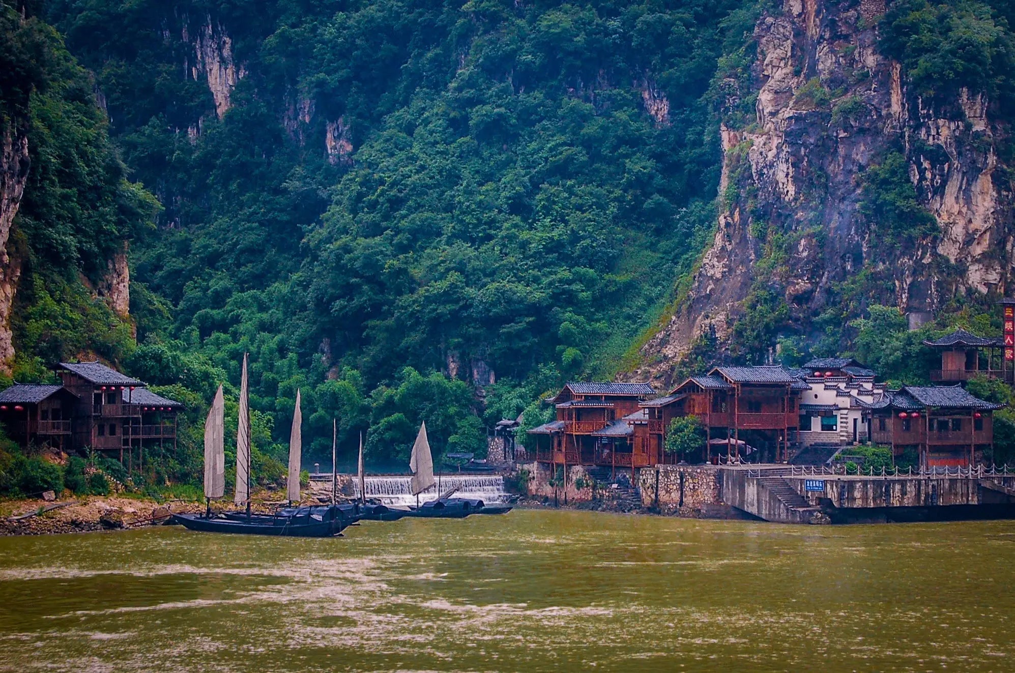 fest-of-lakes-yangtze-river Giclee / Colored / 5 x 7 Tracy McCrackin Photography - Tracy McCrackin Photography