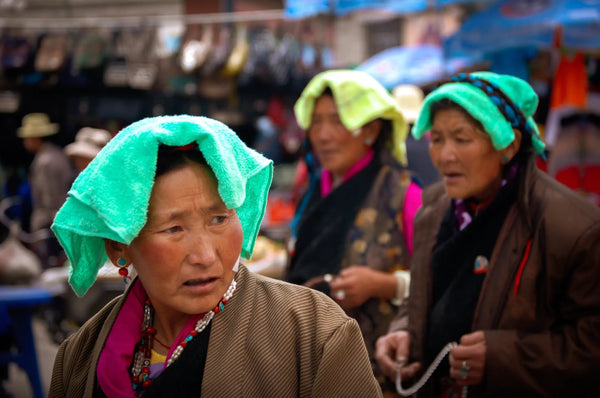 གསར་འདེབས་བརྩེ་ལུགས། (Gsa rA 'Debs Brtse Lugs):&nbsp;Embrace the Spirit of Tibet with Style Giclee / Colored / 5 x 7 Tracy McCrackin Photography Wall art - Tracy McCrackin Photography
