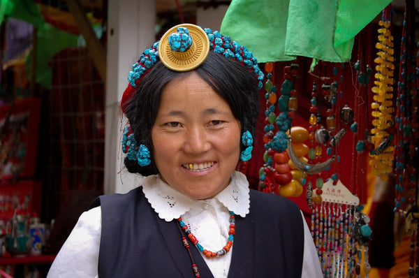 དཔལ་ལྡན་སྒོམ་འགྲུབ། (Pal Den Gomdrub): Precious Stones of Women's Heritage Giclee / Colored / 5 x 7 Tracy McCrackin Photography Wall art - Tracy McCrackin Photography